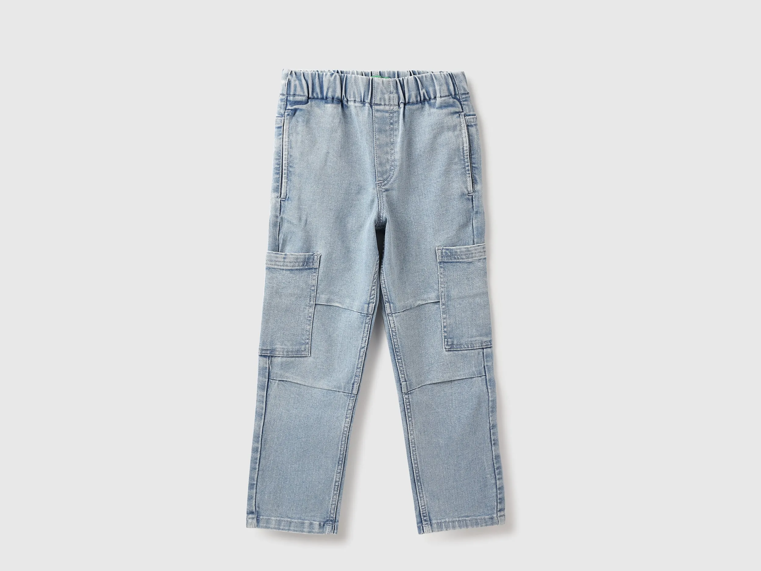 Solid Regular Fit Jeans