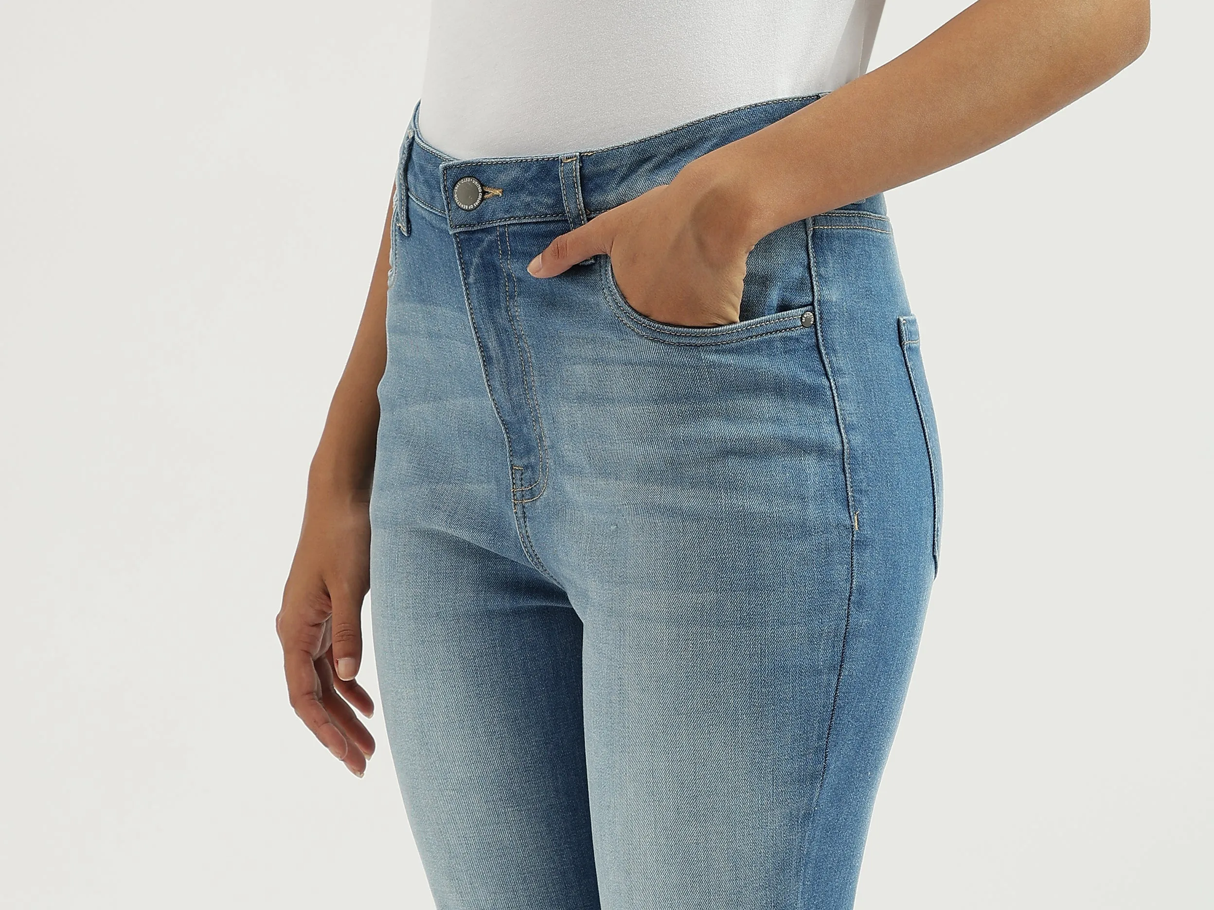 Solid Skinny Fit Jeans