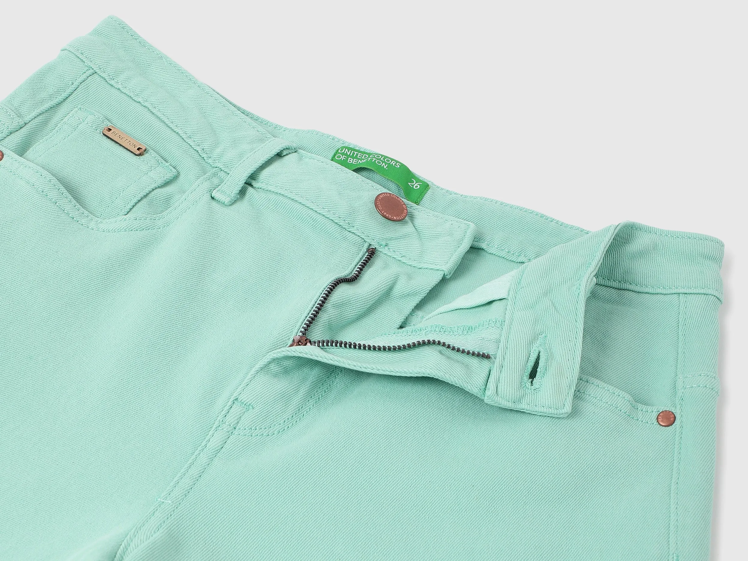 Solid Wide Leg Jeans