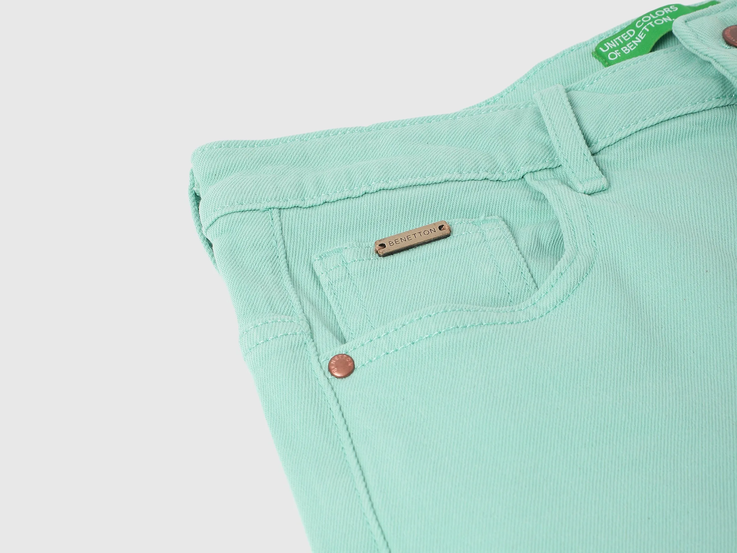 Solid Wide Leg Jeans
