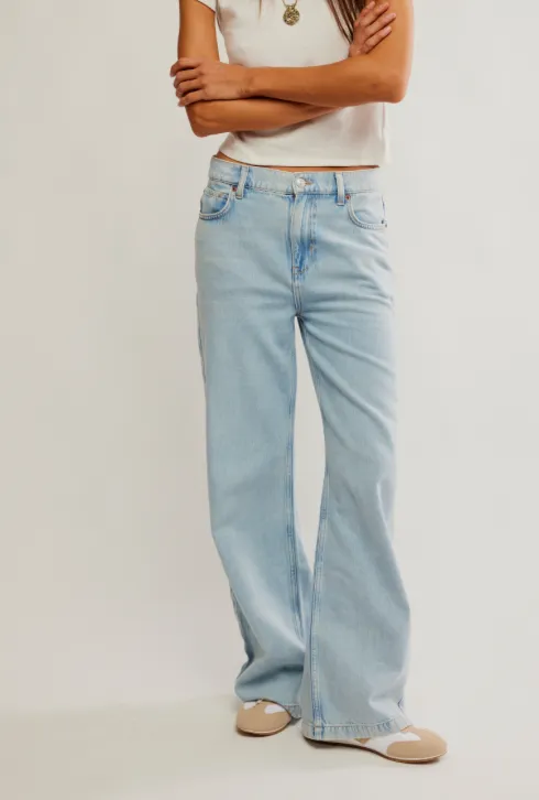 Stride Jean / Roam Free