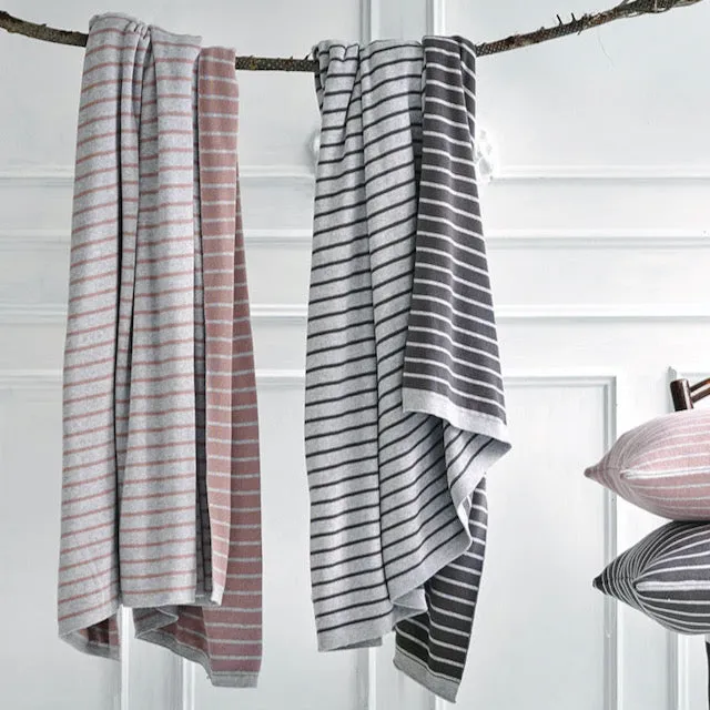 Stripe Throw