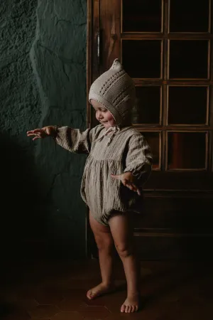The Gnome Hat - oatmeal