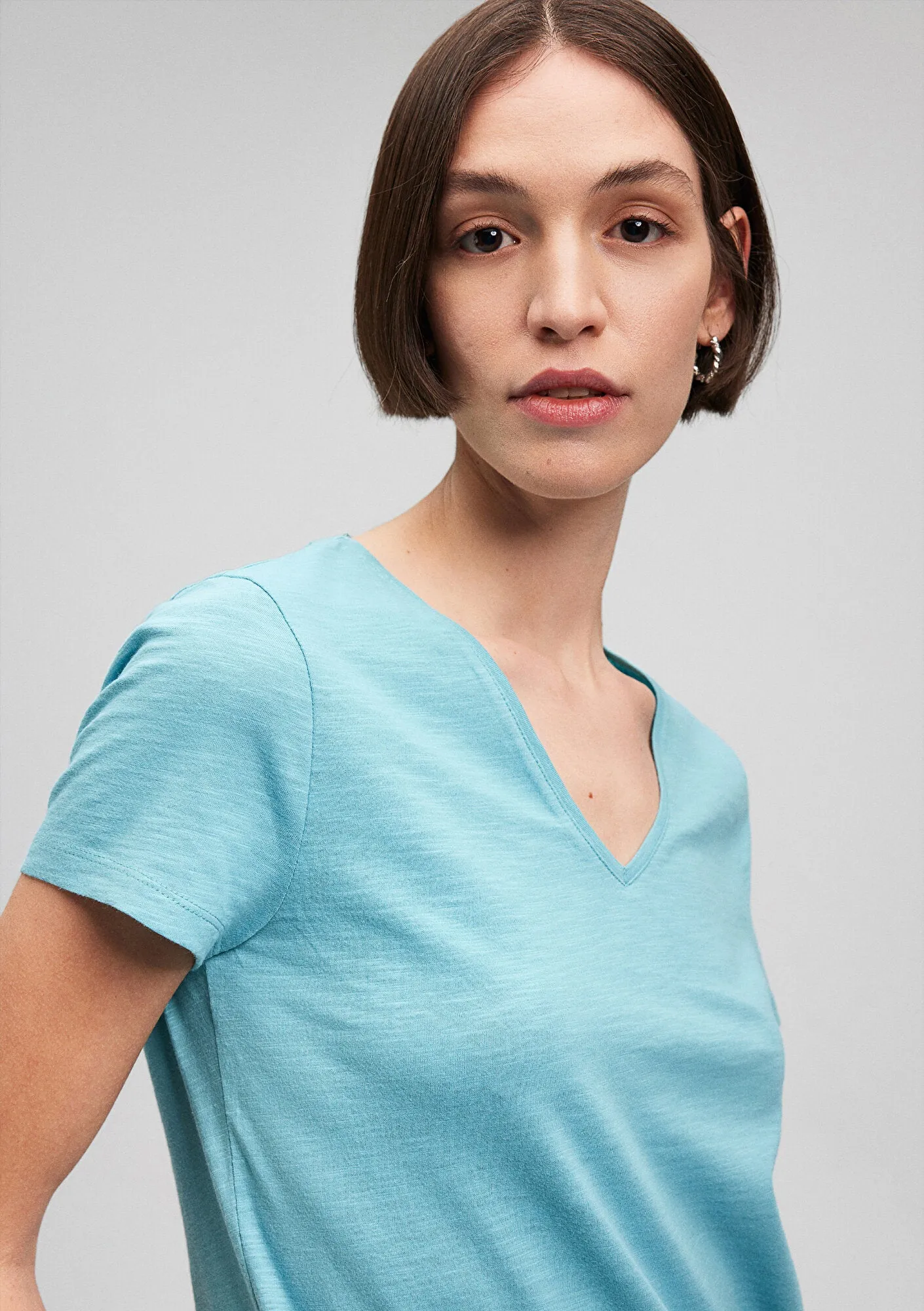 V Neck Green Basic T-Shirt