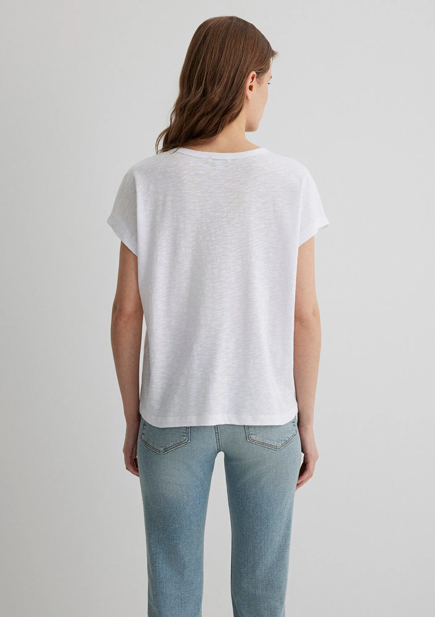 V Neck White Basic T-Shirt