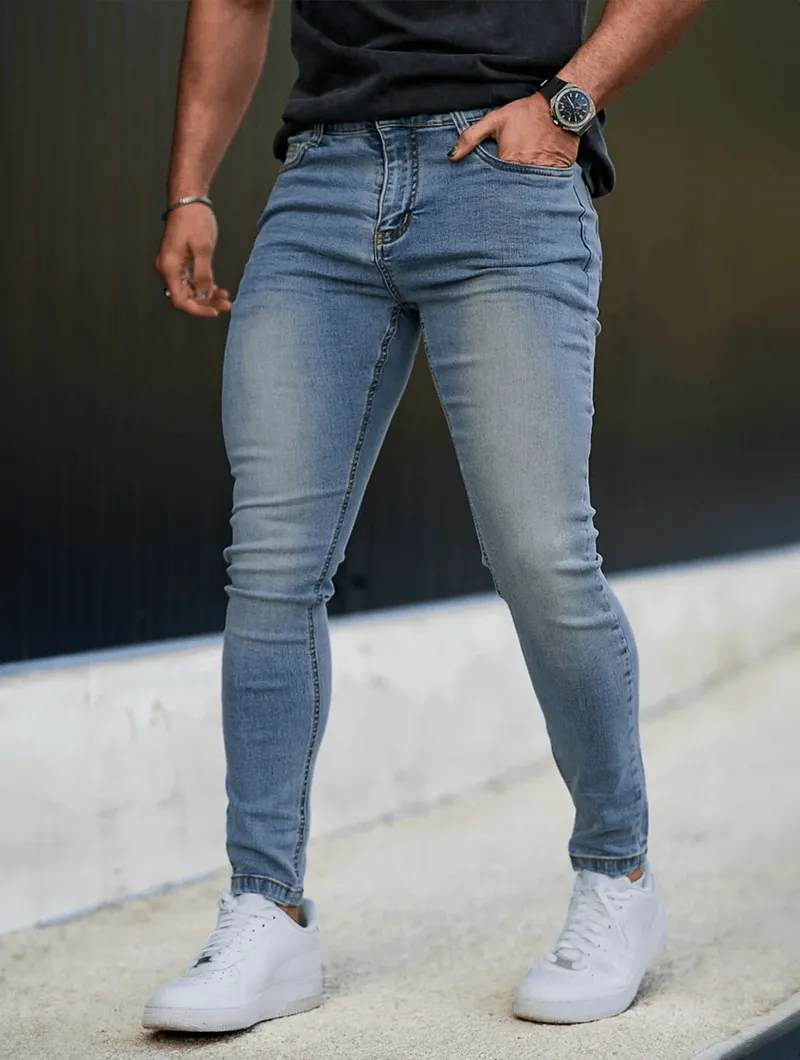 Vince – Classic and Comfortable Denim Jeans for Men