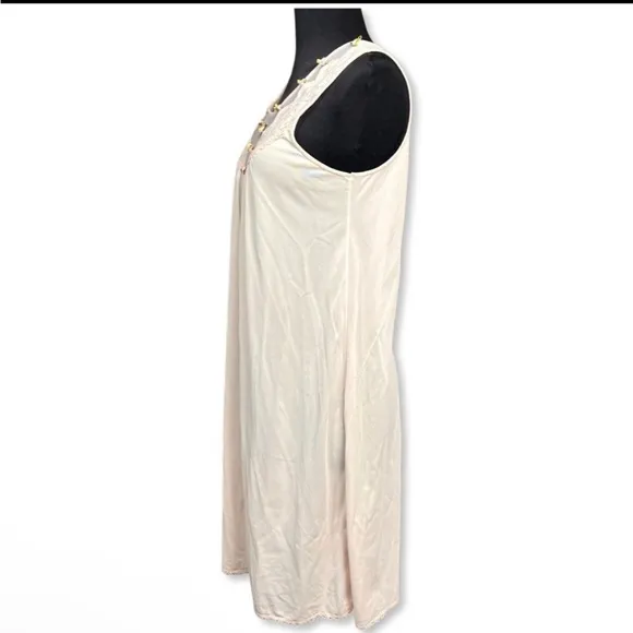 Vintage 1960s Pink Nightie
