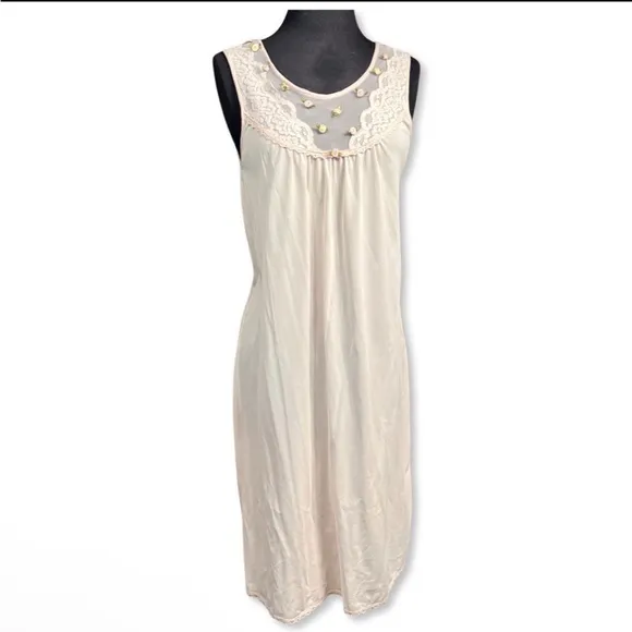 Vintage 1960s Pink Nightie