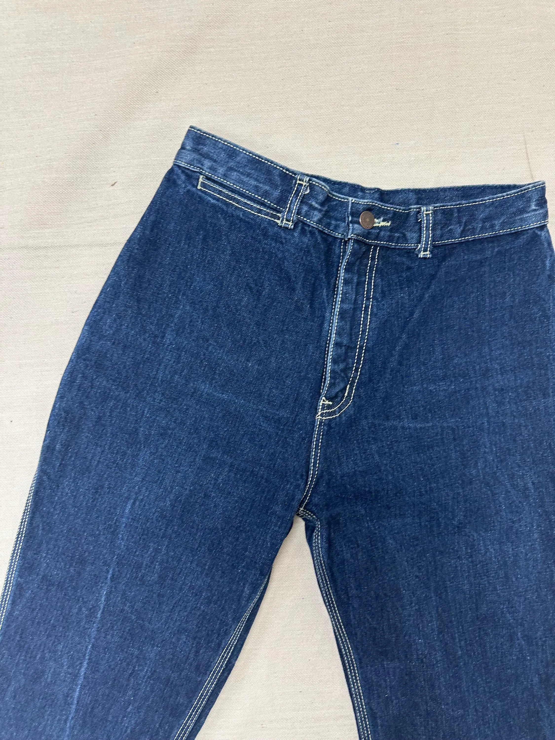 Vintage 70s High Waisted Dark Wash Triple White Stitch Western Jeans | Size Medium
