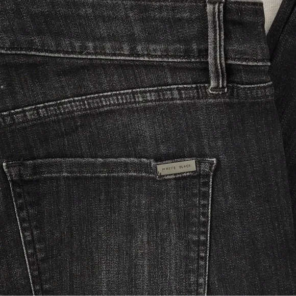 WHBM NWT Skinny Flare High Rise Stretchy Black Jeans 14L